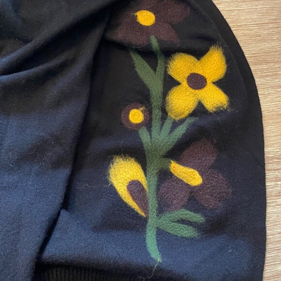 Aaeda Sweater Cardigan Women's Black Size L Open Front Floral Cottage Grandma - Picture 6 of 8